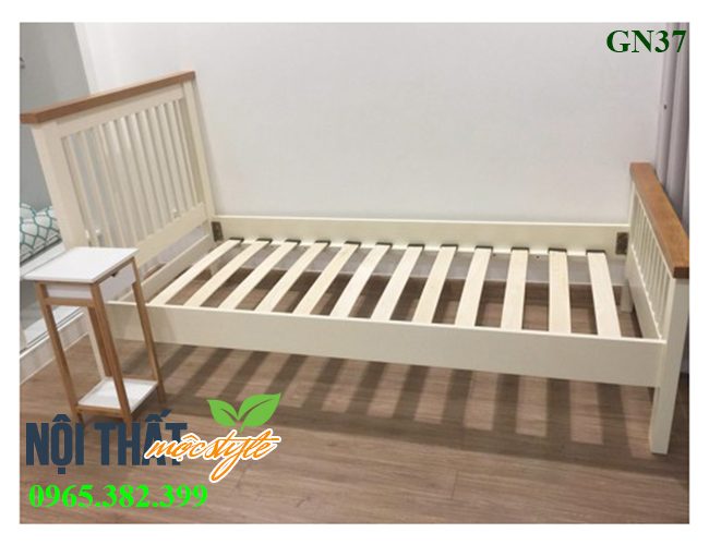 Giường ngủ GN37 được tạo từ các thanh nan gỗ tự nhiên chắc khẻo và có độ chịu lực tốt