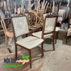 Mọi góc chụp mẫu ghế cafe CF61 đều toát lên về lịch lãm- sắc sảo