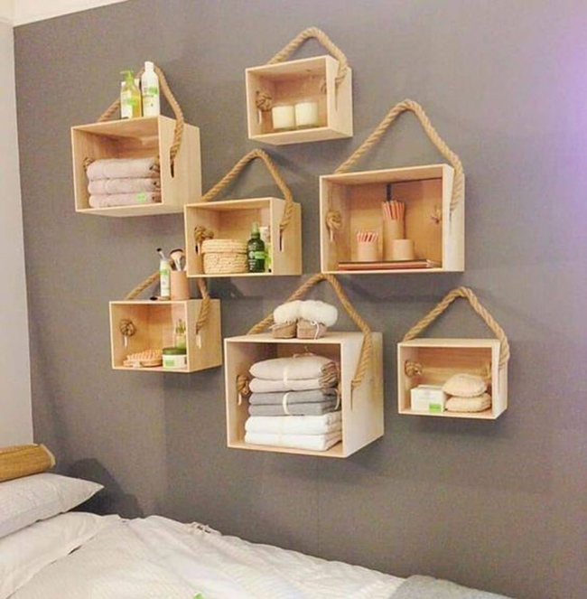 Pallet gỗ thông làm kệ treo tường xinh xắn, tự làm đơn giản tại nhà Pallet gỗ thông làm kệ treo tường xinh xắn, tự làm đơn giản tại nhà