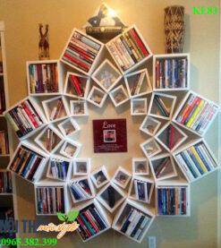 Giá sách từ pallet gỗ vô cùng sinh động, bắt mắt