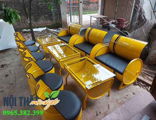 Ghế đơn kết hợp ghế băng được sản xuất tại xưởng Nội thất Mộc Style Ghế đơn kết hợp ghế băng được sản xuất tại xưởng Nội thất Mộc Style