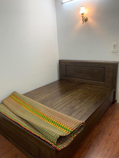 Giường ngủ gỗ sồi chắc chắn, giá cực rẻ tại Nội thất Mộc Style Giường ngủ gỗ sồi chắc chắn, giá cực rẻ tại Nội thất Mộc Style