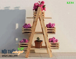 Kệ trang trí KE84 được làm từ palelt gỗ thông tái chế xinh xắn, giá cực rẻ tại Nội thất Mộc tyle