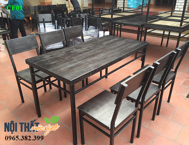 Bàn ghế nhà hàng CF01-Bàn ghế quán ăn từ chân sắt mặt gỗ giá rẻ