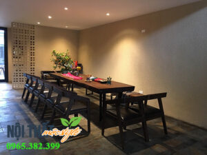 Bộ bàn ăn gỗ được đặt đóng tại Mộc Style