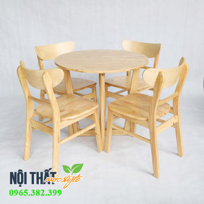 Bộ bàn tròn kết hợp với ghế mango mặt gỗ vô cùng trẻ trung và hiện đại
