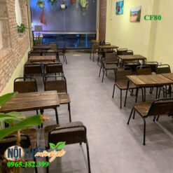 Không gian quán nổi bật với mẫu bàn ghế CF80 đầy công năng