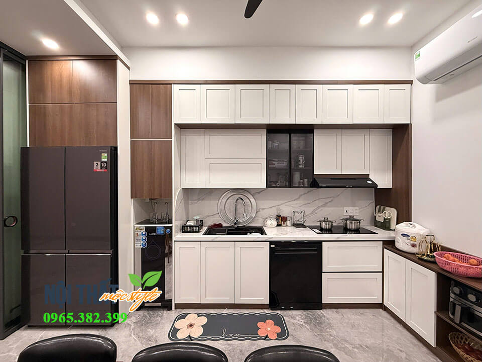 Thi công tủ bếp ốp pano sơn chống ngả màu -Nội thất Mộc Style Thi công tủ bếp ốp pano sơn chống ngả màu -Nội thất Mộc Style