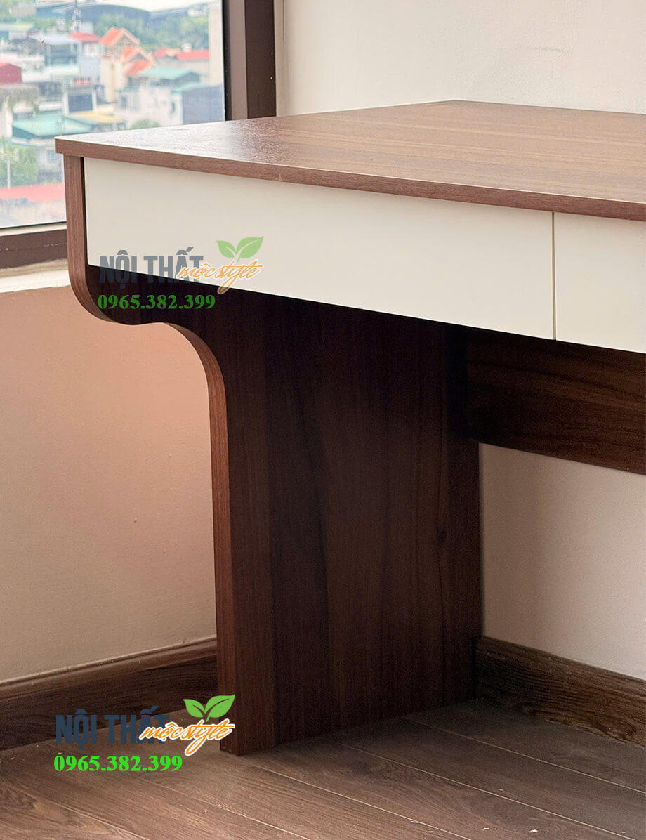 Chi tiết chân bàn học uốn cong thẩm mỹ Chi tiết chân bàn học uốn cong thẩm mỹ